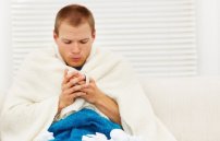 Температура 37 при простуде: что пить если держится насморк